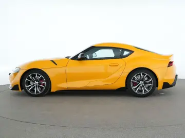 TOYOTA Supra GR Dynamic Kamera LED ACC CarPlay SHZ Navi