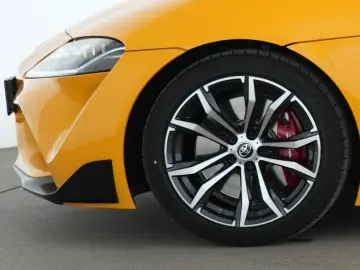 TOYOTA Supra GR Dynamic Kamera LED ACC CarPlay SHZ Navi