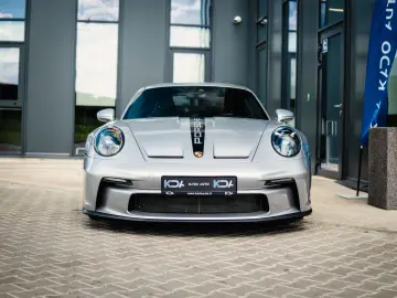 PORSCHE 911 GT3 Touring