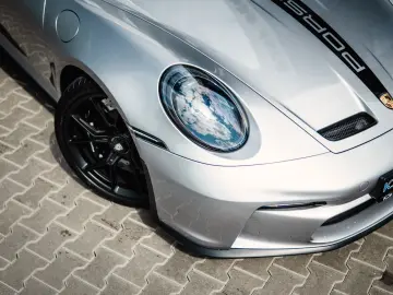 PORSCHE 911 GT3 Touring