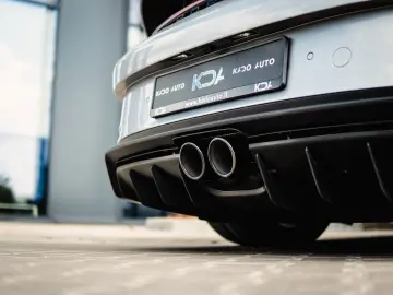 PORSCHE 911 GT3 Touring