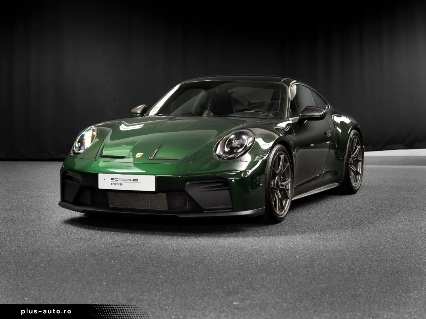 PORSCHE 911 GT3 Touring Paket - Oak Green Neo