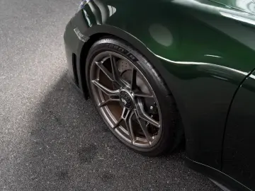 PORSCHE 911 GT3 Touring Paket - Oak Green Neo