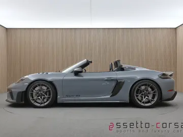 PORSCHE 718 Boxster Spyder RS Weissach Lift 90L Carbon