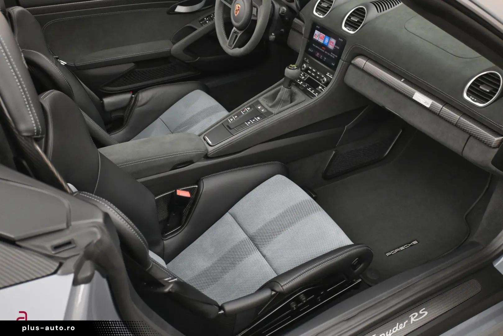 PORSCHE 718 Boxster Spyder RS Weissach Lift 90L Carbon