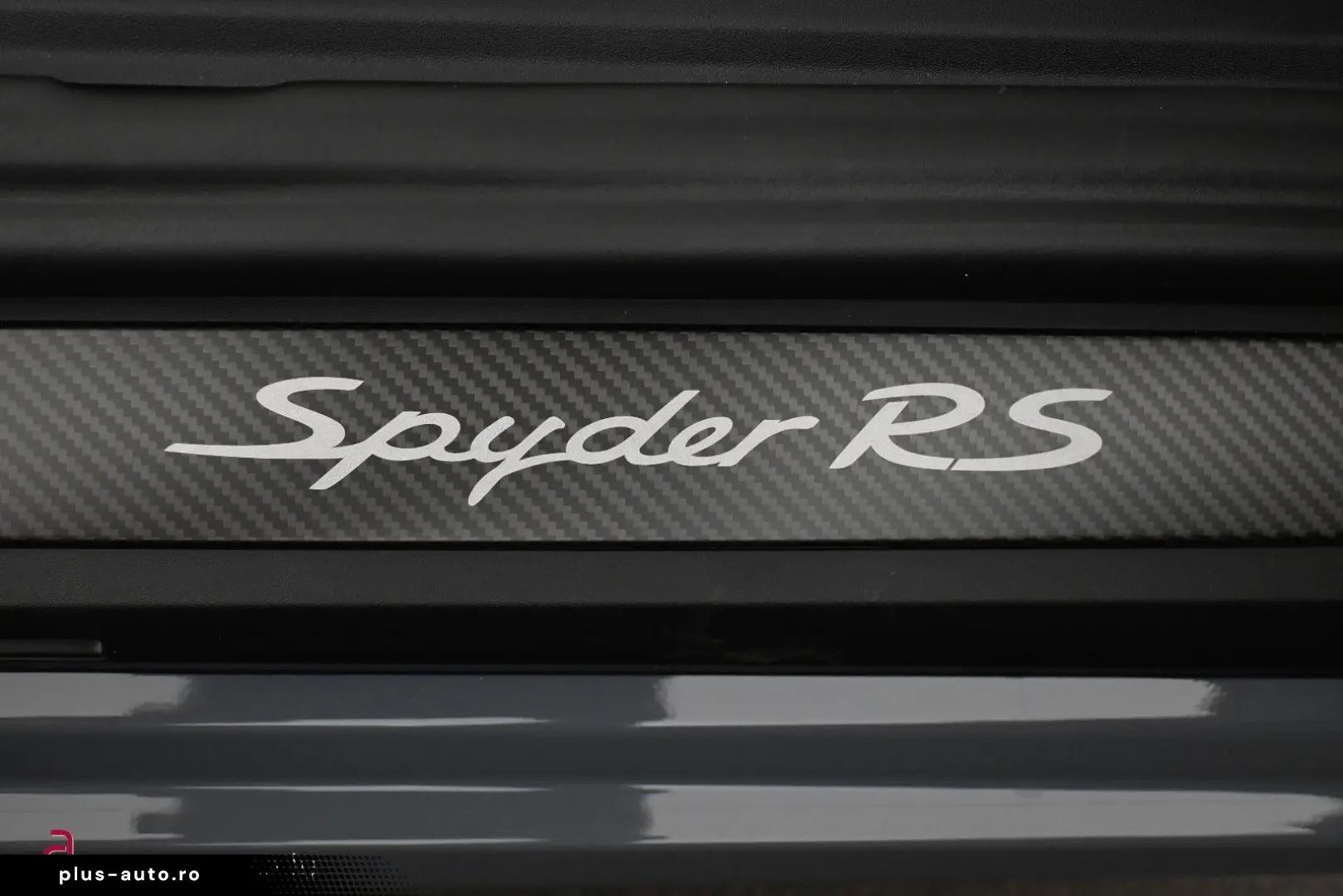 PORSCHE 718 Boxster Spyder RS Weissach Lift 90L Carbon