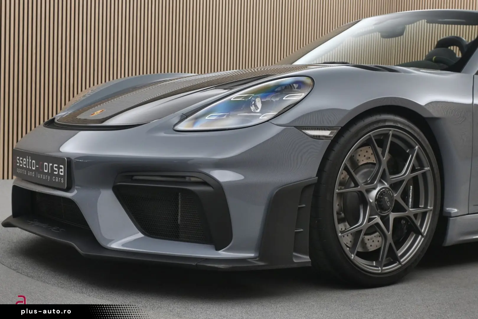 PORSCHE 718 Boxster Spyder RS Weissach Lift 90L Carbon