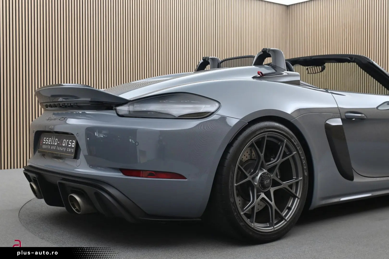 PORSCHE 718 Boxster Spyder RS Weissach Lift 90L Carbon