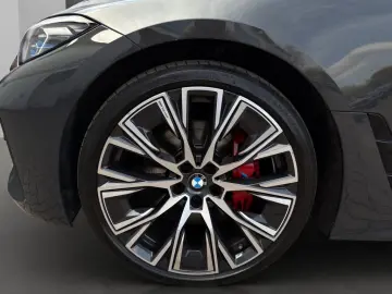 BMW M440i xDrive Gran Coupé LASER NAVI 360  20  AHK