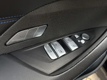 BMW M440i xDrive Gran Coupé LASER NAVI 360  20  AHK