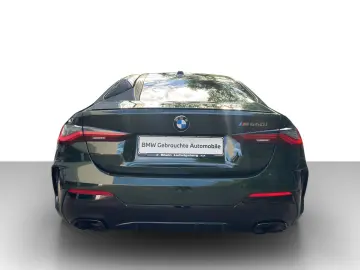 BMW M440i xDrive Coupé M Sport ParkAs Klima ConnDriv