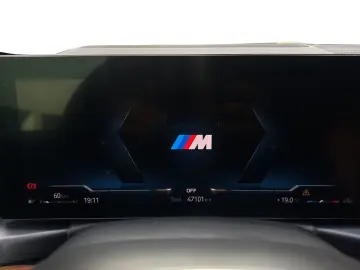 BMW M440i xDrive Coupé M Sport ParkAs Klima ConnDriv