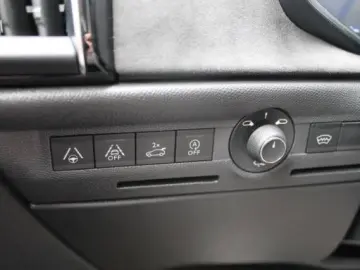 DS DS9 Performance Line Plus Puretech 225