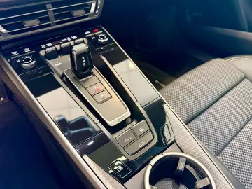 PORSCHE 911 992 Carrera SAA   Glasdach   BOSE   APPROVED