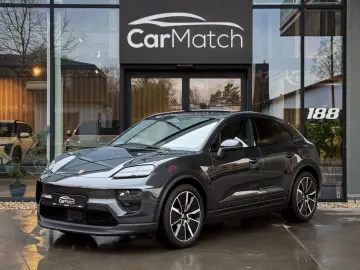 PORSCHE Macan EV 100kWh - NAPPA   21    TREKHAAK