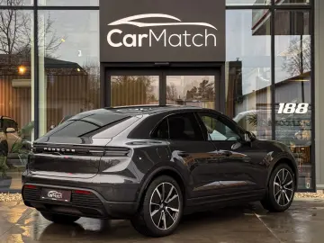 PORSCHE Macan EV 100kWh - NAPPA   21    TREKHAAK