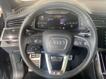 AUDI SQ8 4.0 TFSI Quattro Competition Navi Matrix Ahk