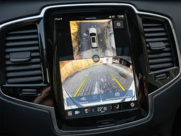 VOLVO XC90 Ultra Dark Recharge Plug-In Hybrid AWD