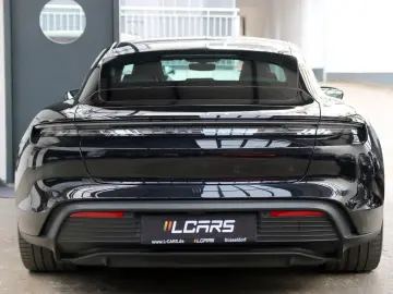 PORSCHE Taycan Performance Batterie Pano SporChrono 21