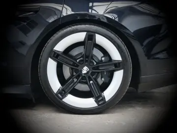 PORSCHE Taycan Performance Batterie Pano SporChrono 21