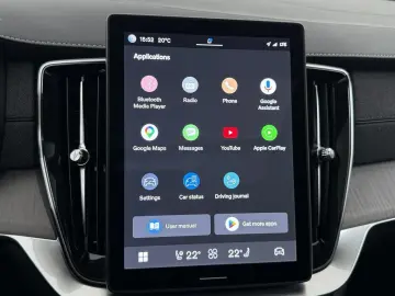VOLVO XC90 T8 AWD Ultra Bright Recharge Plug-In Hybrid