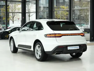 PORSCHE Macan SPORT-CHRONO SOUND-PACKAGE  LED 1.HAND