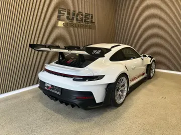 PORSCHE 911 992 4.0 GT3 RS