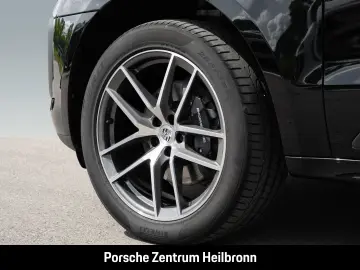 PORSCHE Macan SportDesign nur 33.000 km 1.Hand 20-Zoll
