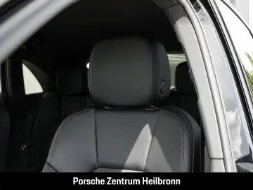 PORSCHE Macan SportDesign nur 33.000 km 1.Hand 20-Zoll