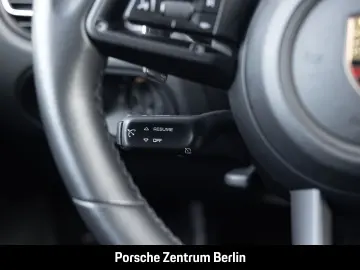PORSCHE Macan BOSE Rückfahrkamera 1.Hand nur 34.529km