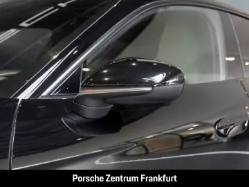 PORSCHE Taycan Rückfahrkamera Panoramadach Erstbesitz