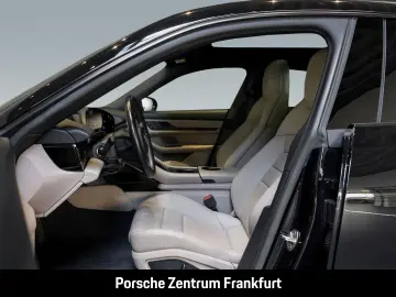 PORSCHE Taycan Rückfahrkamera Panoramadach Erstbesitz