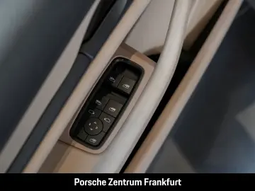 PORSCHE Taycan Rückfahrkamera Panoramadach Erstbesitz