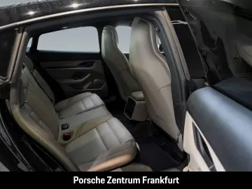 PORSCHE Taycan Rückfahrkamera Panoramadach Erstbesitz