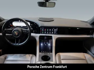 PORSCHE Taycan Rückfahrkamera Panoramadach Erstbesitz