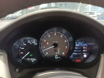 PORSCHE Macan S  LED Navi Sitzhz Kamera
