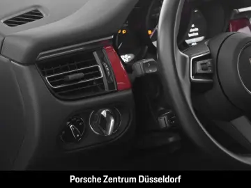 PORSCHE Macan Luftfederung Surround-View Panoramadach