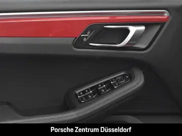 PORSCHE Macan Luftfederung Surround-View Panoramadach