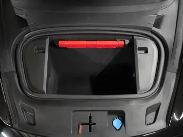 PORSCHE Taycan Panorama-Festglasdach DAB Tempostat