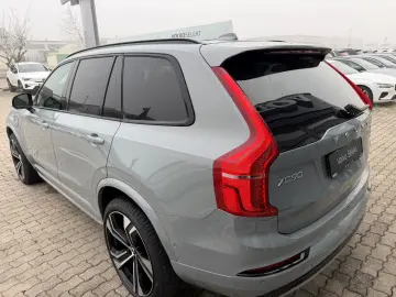 VOLVO XC90 Ultra Dark Recharge Plug-In Hybrid AWD 7-Si