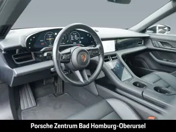 PORSCHE Taycan Performancebatterie  Rückfahrkamera