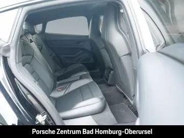 PORSCHE Taycan Performancebatterie  Rückfahrkamera