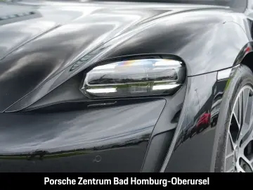 PORSCHE Taycan Performancebatterie  Rückfahrkamera
