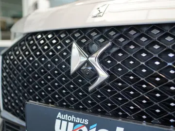 DS DS7 BlueHDi 130 EAT8 Esprit de Voyage Focal