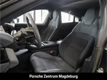 PORSCHE Taycan  HEAD-UP PARKASSISTENT LED-MATRIX