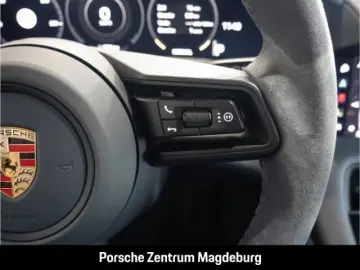 PORSCHE Taycan  HEAD-UP PARKASSISTENT LED-MATRIX
