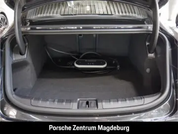 PORSCHE Taycan  HEAD-UP PARKASSISTENT LED-MATRIX