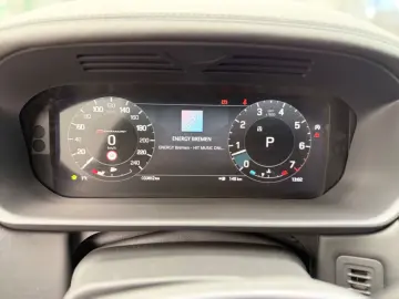 LAND ROVER Discovery 5 R-Dynamic HSE P360 AWD