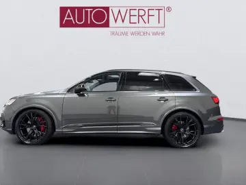 AUDI SQ7 4.0 TFSI BLACK 7SITZER MATRIX 360 HEAD SOFT