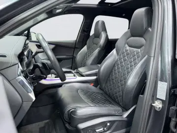 AUDI SQ7 4.0 TFSI BLACK 7SITZER MATRIX 360 HEAD SOFT